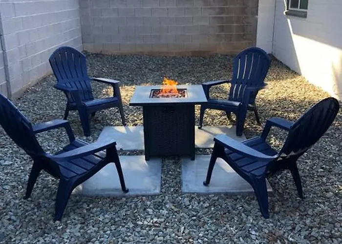 Apartment Spacious 2br Condo, Steps To Downtown Gilbert, King Bed & Laundry