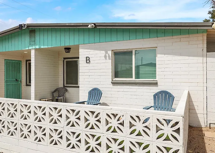 Spacious 2br Condo, Steps To Downtown Gilbert, King Bed & Laundry Apartament
